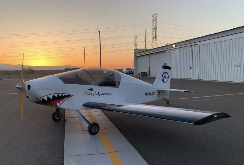 Sonex aircraft at sunset on the ramp at KGEU — Fly Eagle Sport